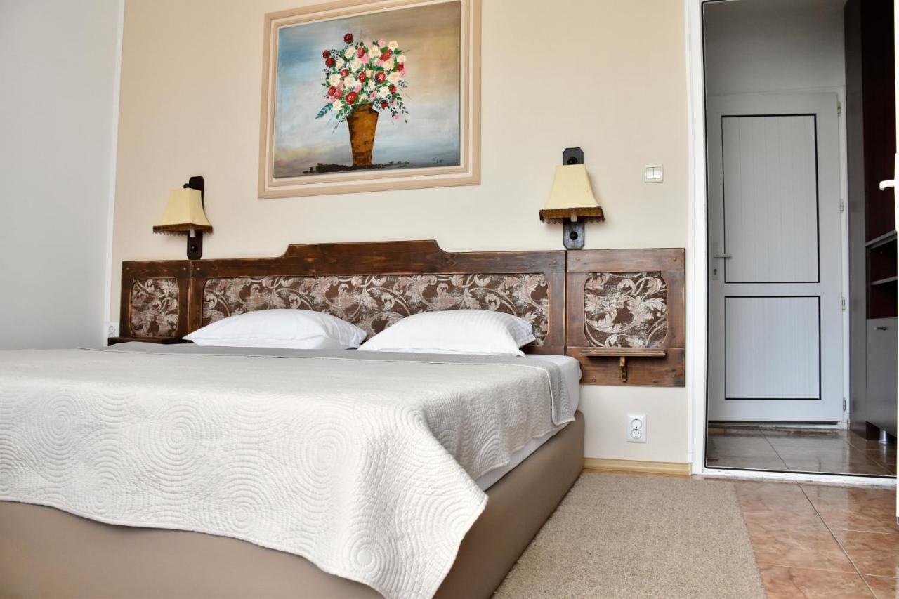 Family Hotel Apolonia Sozopol Zewnętrze zdjęcie
